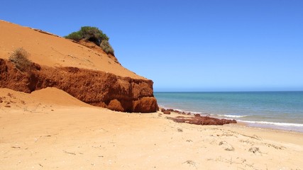 Fototapeta na wymiar Dune in Francois-Peron National Park, Shark Bay, West Australia