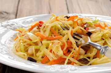 Cabbage ragout with carrot, chili, mushrooms and french mustard