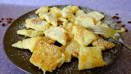 sliced pancakes 7