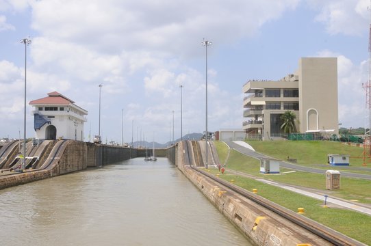 Miraflores Panamal Canal - Panama