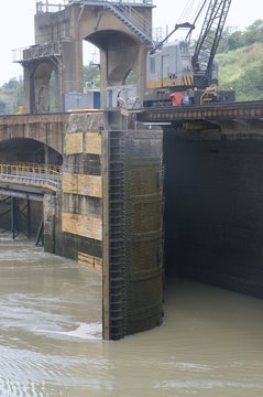 Miraflores Panamal Canal - Panama