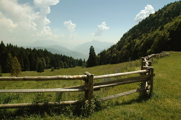 The fence in the mountains