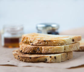 Toasts and honey