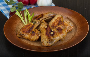 Roasted chicken wings