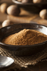 Raw Organic Dry Nutmeg