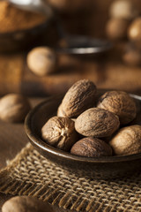 Raw Organic Dry Nutmeg
