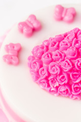 Obraz na płótnie Canvas Close up pink jelly cake