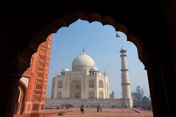 Framing of Taj Mahal Mausoleum with clear blue sky, Agra, India