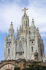 Fototapeta na wymiar Statue of Christ on Mount Tibidabo, Barcelona