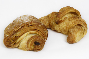 VIENNOISERIE - CROISSANTS - PAIN AU CHOCOLAT