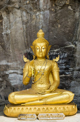 Fototapeta na wymiar Statue of Buddha at Wat Phra Phutthachai