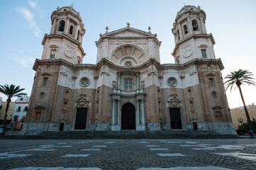 Fototapeta na wymiar Catedral de Cadiz