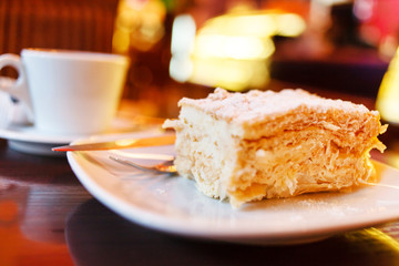 coffee with cake