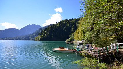 Fototapeta na wymiar View of the mountain lake Rizza, Abkhazia