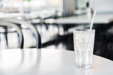 Cold water glass