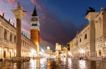 Zelfklevend Fotobehang San Marco square, Venice Italy. © TTstudio