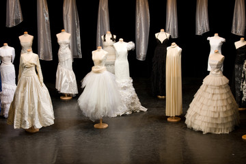 Weddings dress