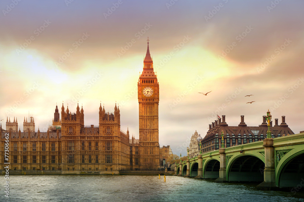 Wall mural London, Big Ben and houses of parliament in night lights