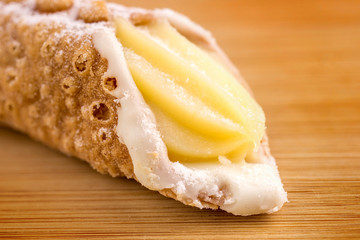 Gourmet delicious vanilla cannoli
