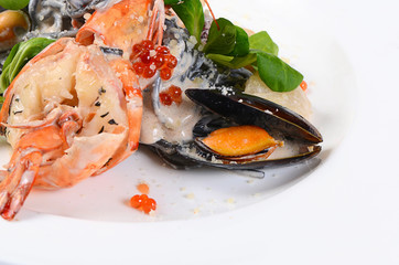 Black spaghetti with seafood