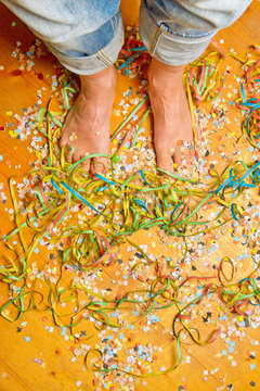 Barefoot on party