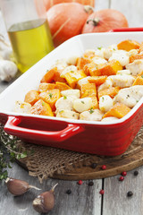 Chicken baked with pumpkin