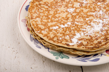 pancake with powdered sugar