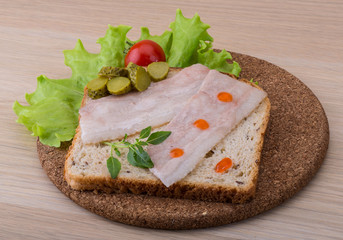 Sandwich with bacon