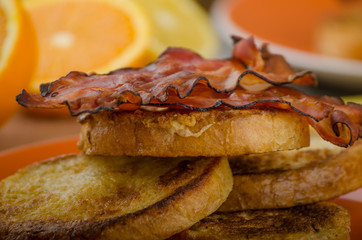 French toast with bacon and fresh juice