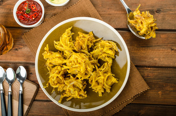 Onion bhajis, czech beer
