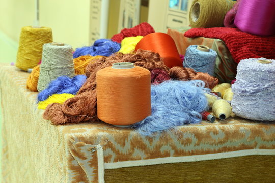 Colorful raw silk thread