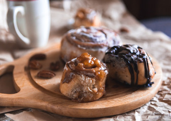 cinnamon cake with coffee