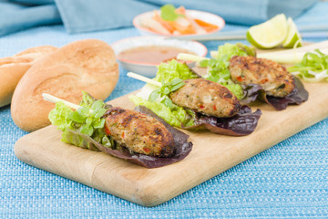 Nem Nuong Xa - Vietnamese pork sausages on lemongrass skewers