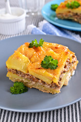 Graten potatoes and minced meat