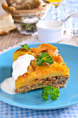 Graten potatoes and minced meat