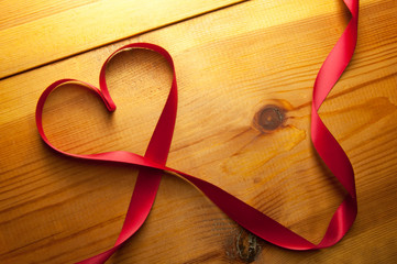 Ribbon heart