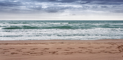 Tres elementos: Tierra, mar y aire