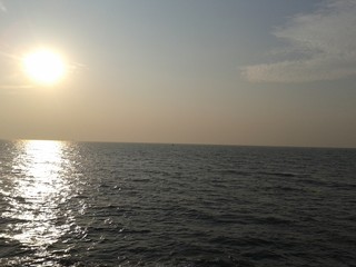 Sea with the sun shining
