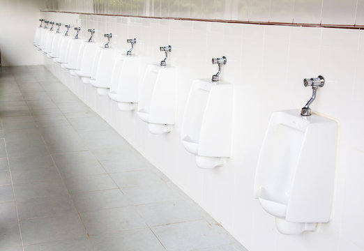 Urinals in Thailand