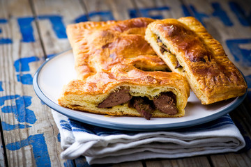 puff pies with a chicken liver.