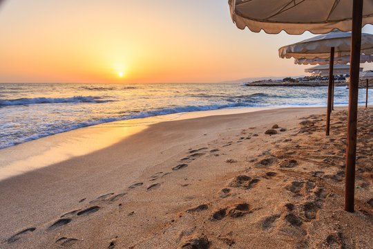 Sunrise at the beach