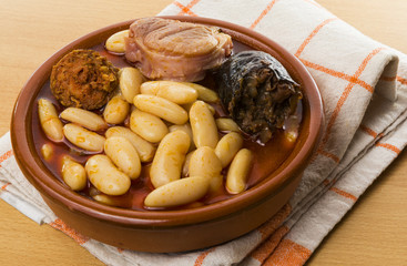 Fabada tradicional