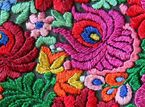 Multicolor floral hand embroidery pattern