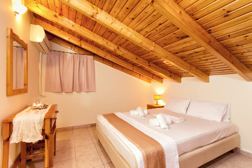 luxury traditional bedroom