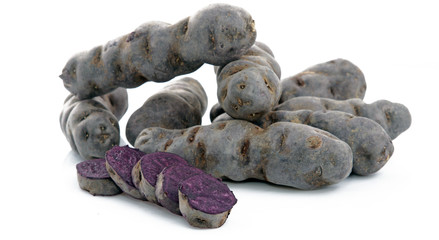 Pommes de terre Vitelotte