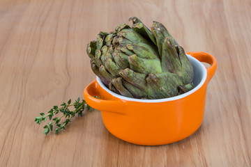 Raw artichokes
