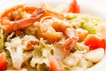 salad with shrimp