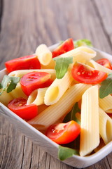 Pasta rigatoni with fresh tomatoes