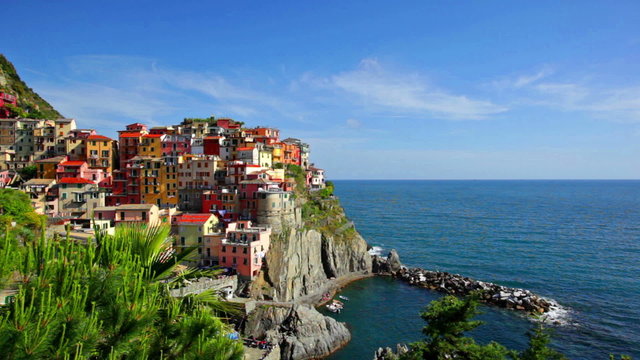 Picturesque view of Manarola, Laguria, Italy