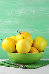 Golden Delicious apples